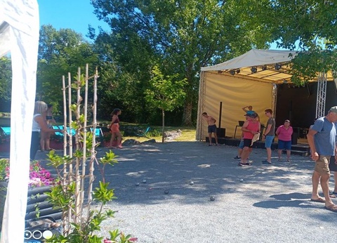 Camping les Etangs du Plessac 4* - 49