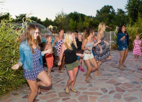 Camping La Nouzarède, 3* - 10