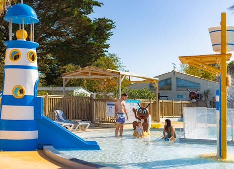 Camping Les Peupliers 4* - 5