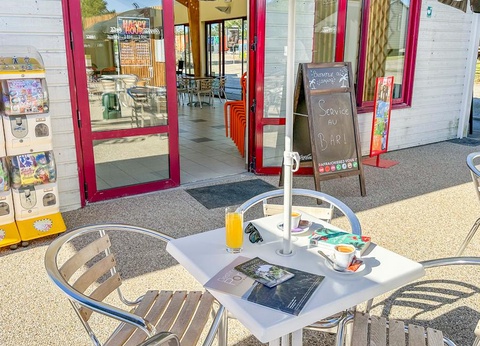 Camping La Riviera, 4* - 92