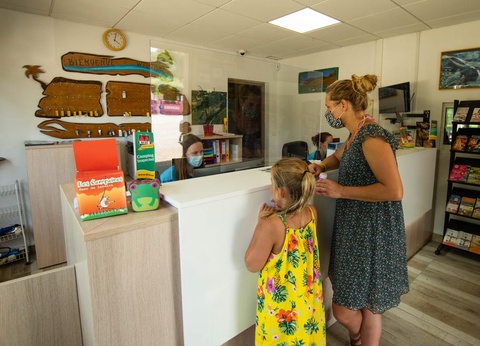 Camping Les Bords de Loue, 3* - 94