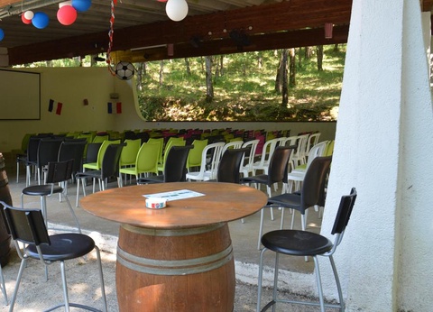 Camping Les Bois de Prayssac, 3* - 44