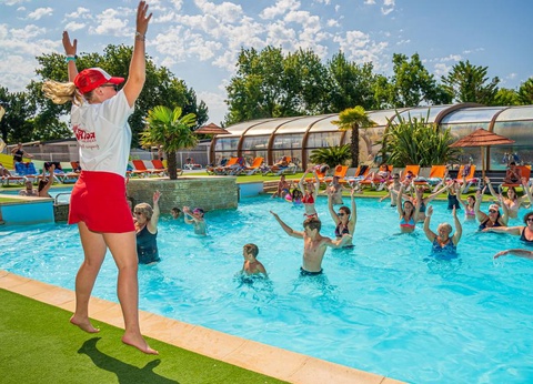 Camping Oléron Loisirs, 4* - 17
