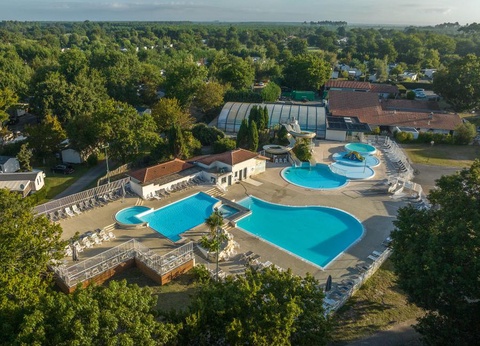 Camping Lou Broustaricq, 4* - 70