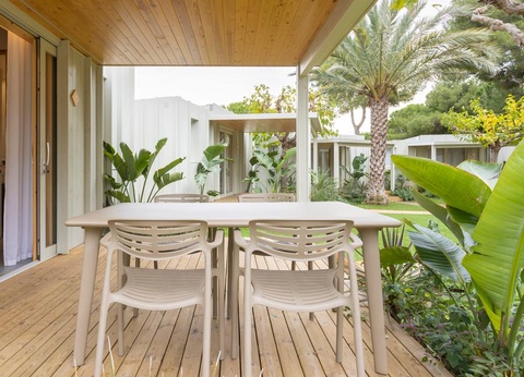 Camping Stel - Roda de Bara, 4* - 89