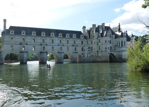 Camping Les Coteaux du Lac, 4* - 37