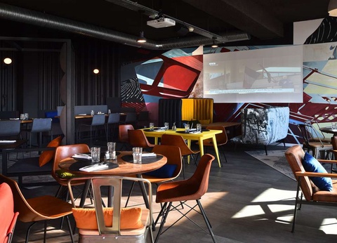 Escapade en amoureux avec bouteille de champagne, au Havre - 4* - 4