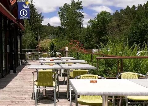 Flower Camping La Rochelambert, 4* - 7