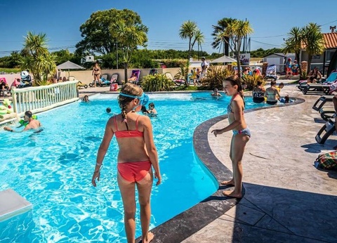 Camping Le Nid d'Eté, 4* - 195