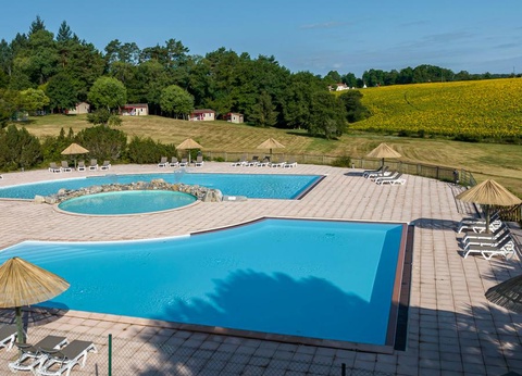 La Forêt Enchantée, 3* - 9