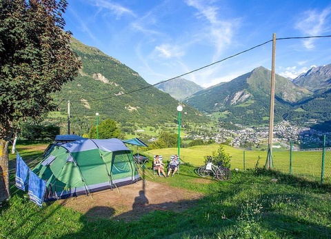 Camping Sites et Paysages - Pyrénévasion, 4* - 6
