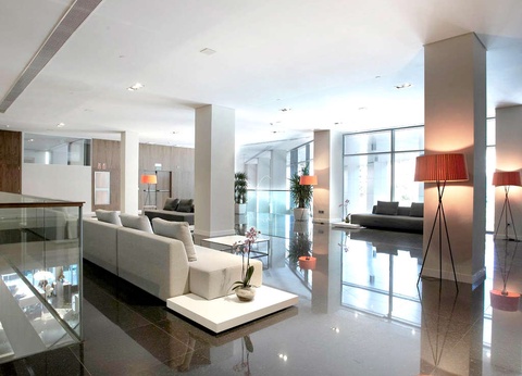 Reposez-vous à Valence dans un hôtel 4* moderne avec piscine et profitez du petit déjeuner inclus - 4* - 6