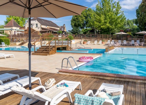 Camping Romanée - Les Grottes De Roffy 4* - 6