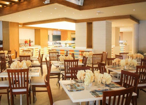 Viva Wyndham Tangerine 4* - 18