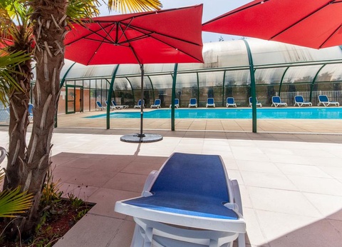 Camping les Etangs du Plessac 4* - 29