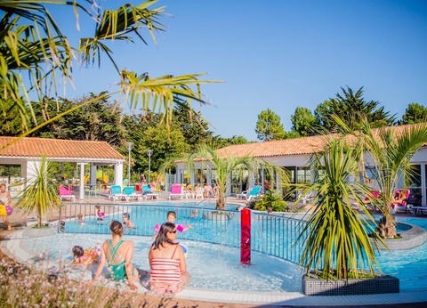 Camping Les Varennes, 4* - 10