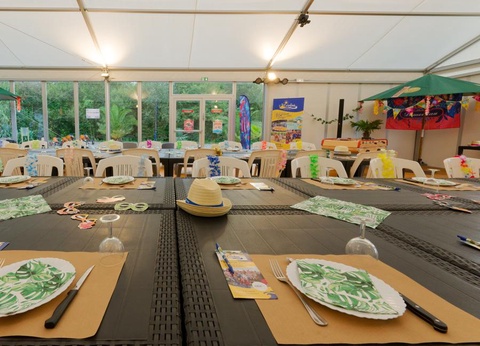 Camping Les Carolins, 3* - 65