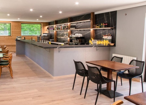 Camping du Lac d'Aydat, 3* - 10