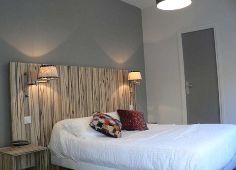 Escale à Biarritz à 5 minutes de la plage, séjour en chambre supérieure - 3* - 7