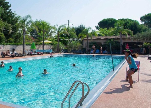 Camping Les Pêcheurs, 4* - 9