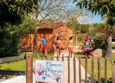 Camping Marina d'Erba Rossa, 4* - 34