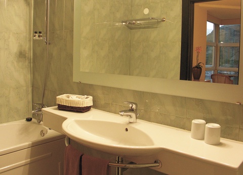 Top Clubs Emotion Dom Pedro Madeira Ocean Beach Hotel 4* - 5