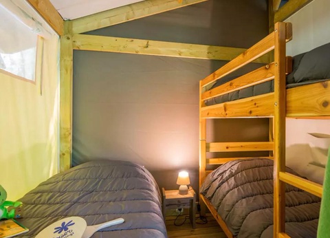 Flower Camping Le Pont du Tarn, 3* - 27