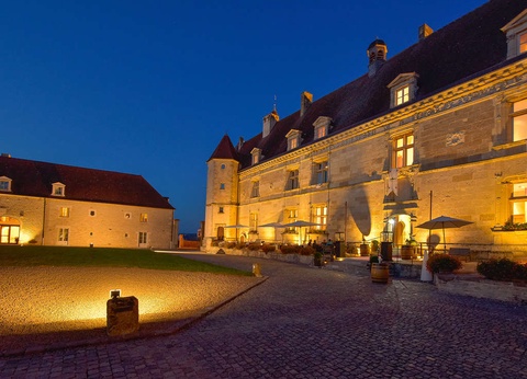 Escapade romantique avec diner et dégustation de vin en Bourgogne - 4* - 22