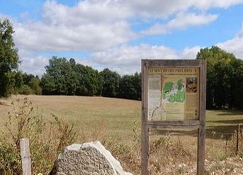 Camping les Etangs du Plessac 4* - 36