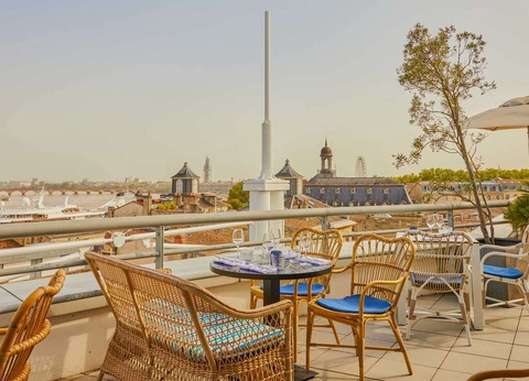 Week-end en amoureux avec visite de la cité du vin - 4* - 21