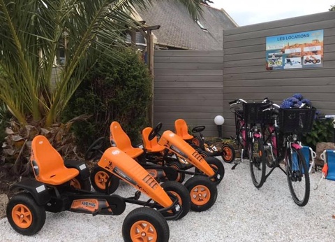 Camping West, 3* - 9