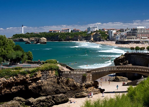 Escale à Biarritz à 5 minutes de la plage, séjour en chambre supérieure - 3* - 5