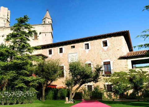 Découvrez la Costa Brava dans un ancien palace du XIVe siècle 4* - 9