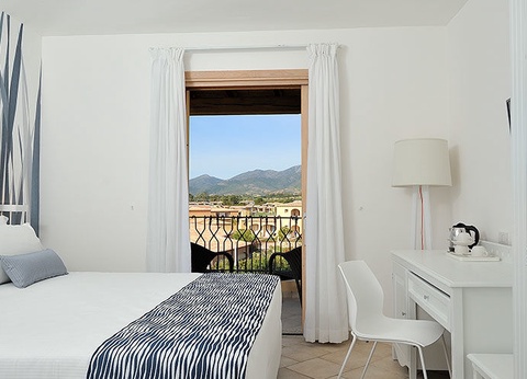 Hôtel Club Coralia Janna e Sole 4* avec location de voiture - 9