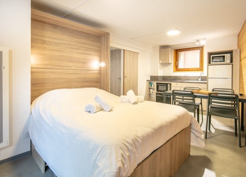 VVF Les Ecrins Saint-Léger-Les-Mélèzes - 26