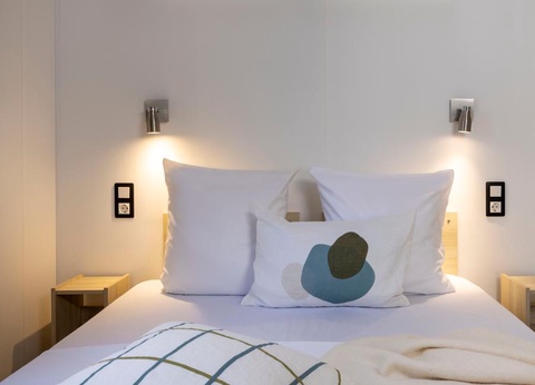 Flower Camping La Davière Plage, 4* - 36