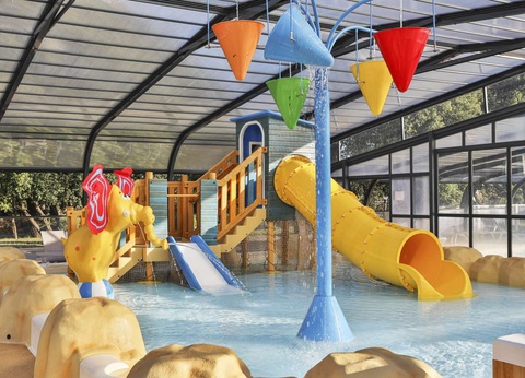 Camping Le Petit Rocher - 8