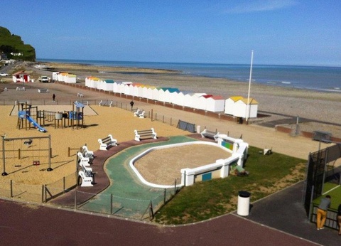 Camping Le Mont Joli Bois, 3* - 32