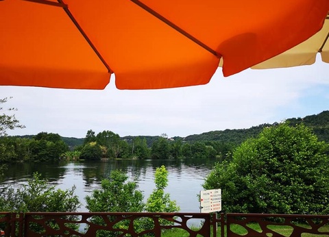 Flower Camping Les Berges de la Dordogne, 3* - 26