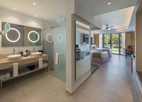 Hôtel CHIC Punta Cana Resort by Royalton 5* - 5