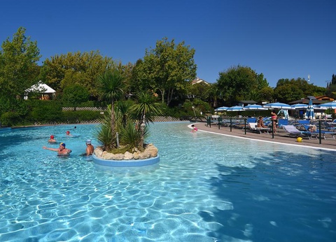 Centro Vacanze San Marino, 4* - 53