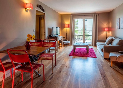 Escapade familiale au dans une ancienne distillerie à Pézenas - 4* - 26