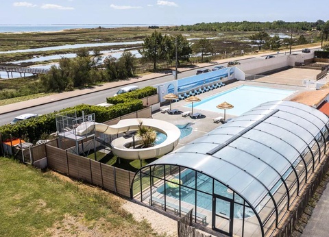 Camping Romanée - La Belle Henriette, 4* - 53