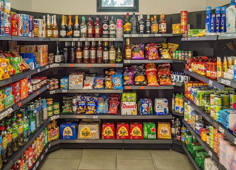 Camping Les Ajoncs d'Or, 4* - 28