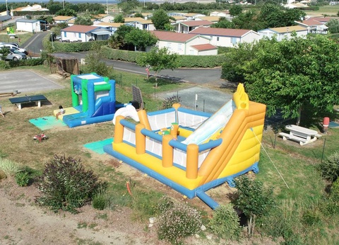 Camping Paradis - Le Grand R, 4* - 14