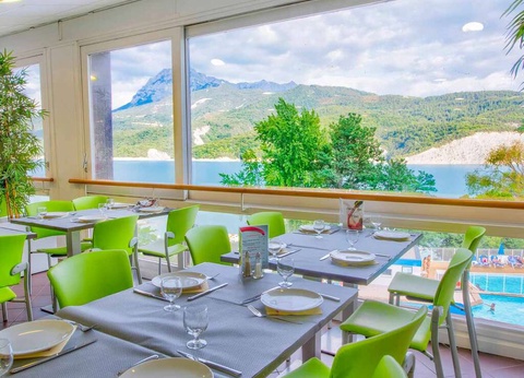 Weekend au bord du lac de Serre-Ponçon avec activités de plein air inclus - 3* - 7