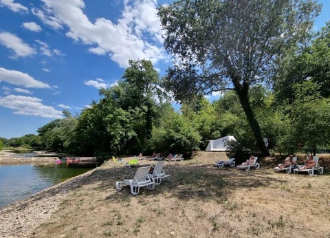 Camping Beau Rivage, 4* - 10