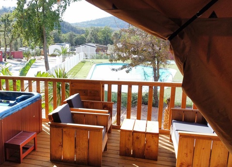 Camping Charlemagne, 4* - 70