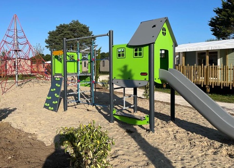 Camping Paradis - La Croix L'abbé, 4* - 24