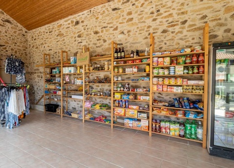 Camping Les Gorges Du Chambon - Ciela Village, 4* - 28